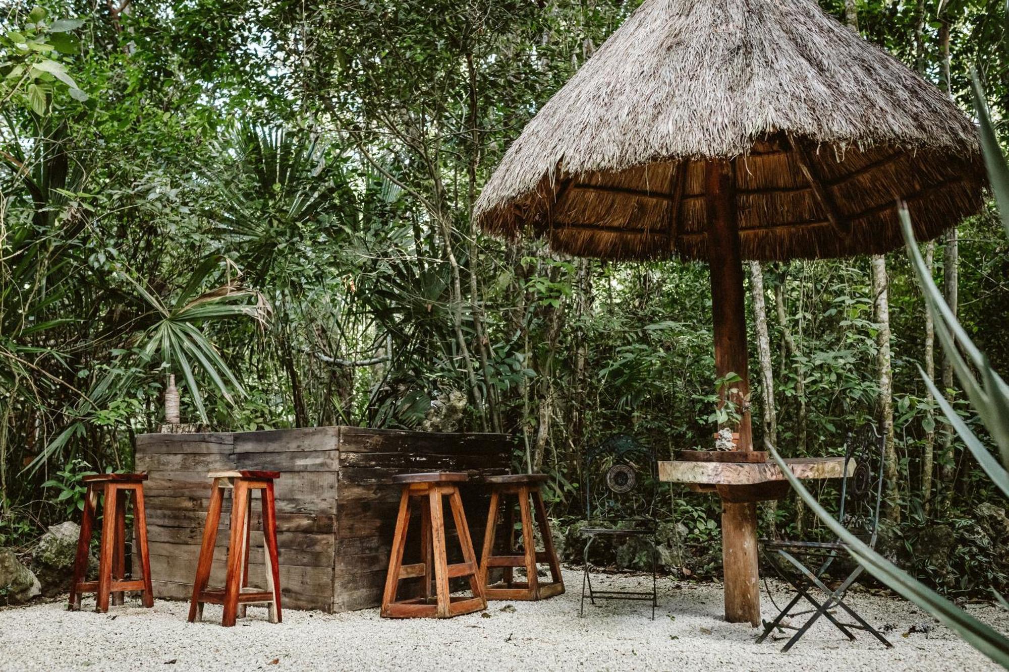 Madre Tierra Eco Habitat Guest House Puerto Morelos Exterior foto